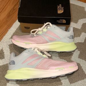 Vectiv Eminus Athletic Hiking Shoes women’s 9 - Pink Blue Green - The North Face